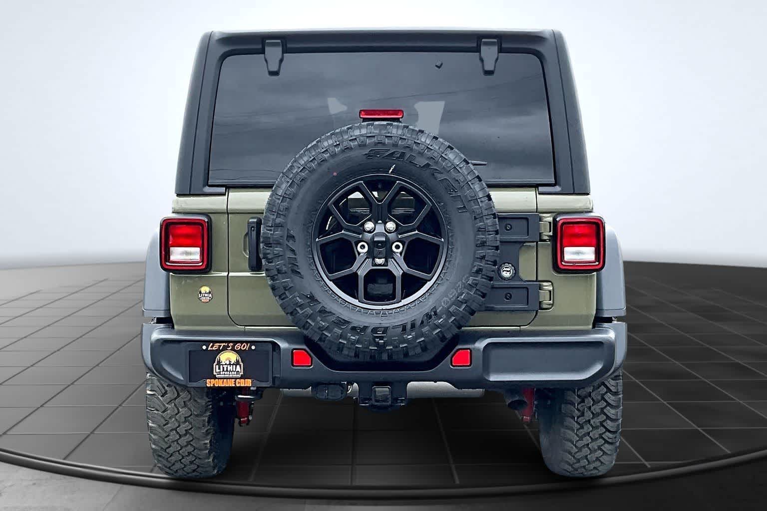 Thumbnail: 2026 Jeep Wrangler - 5