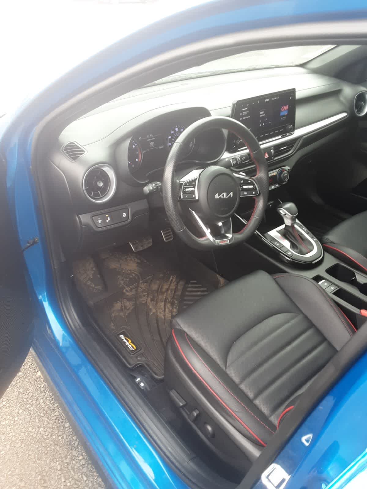 Thumbnail: 2024 Kia Forte - 7