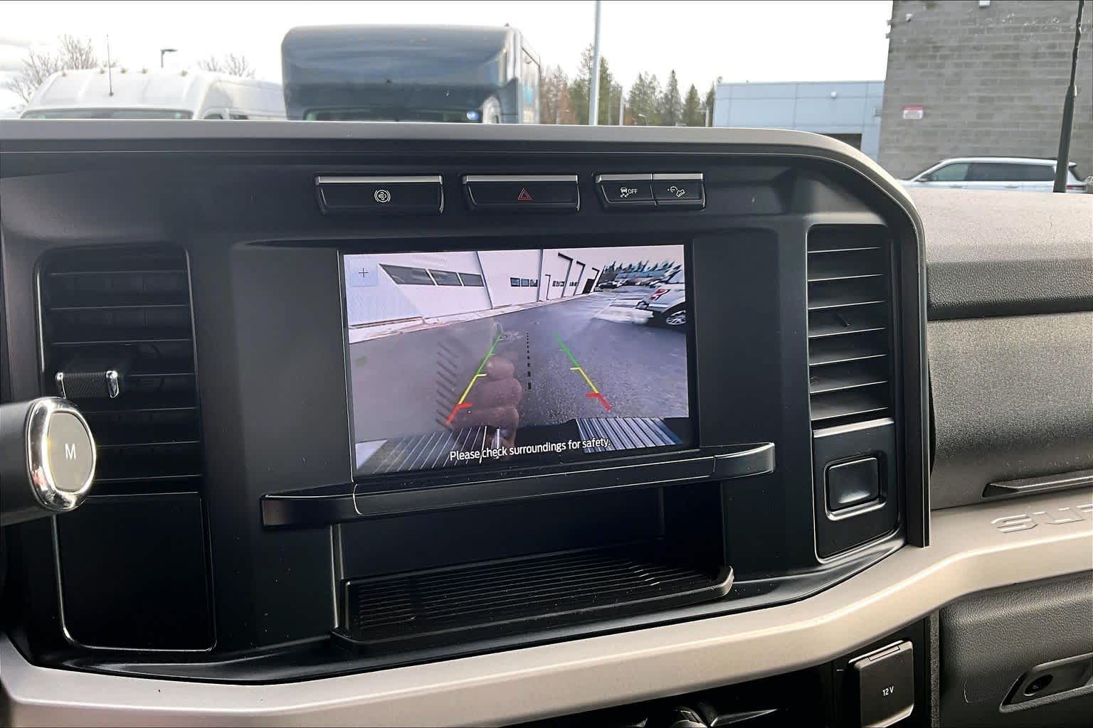 Thumbnail: 2024 Ford Econoline - 27