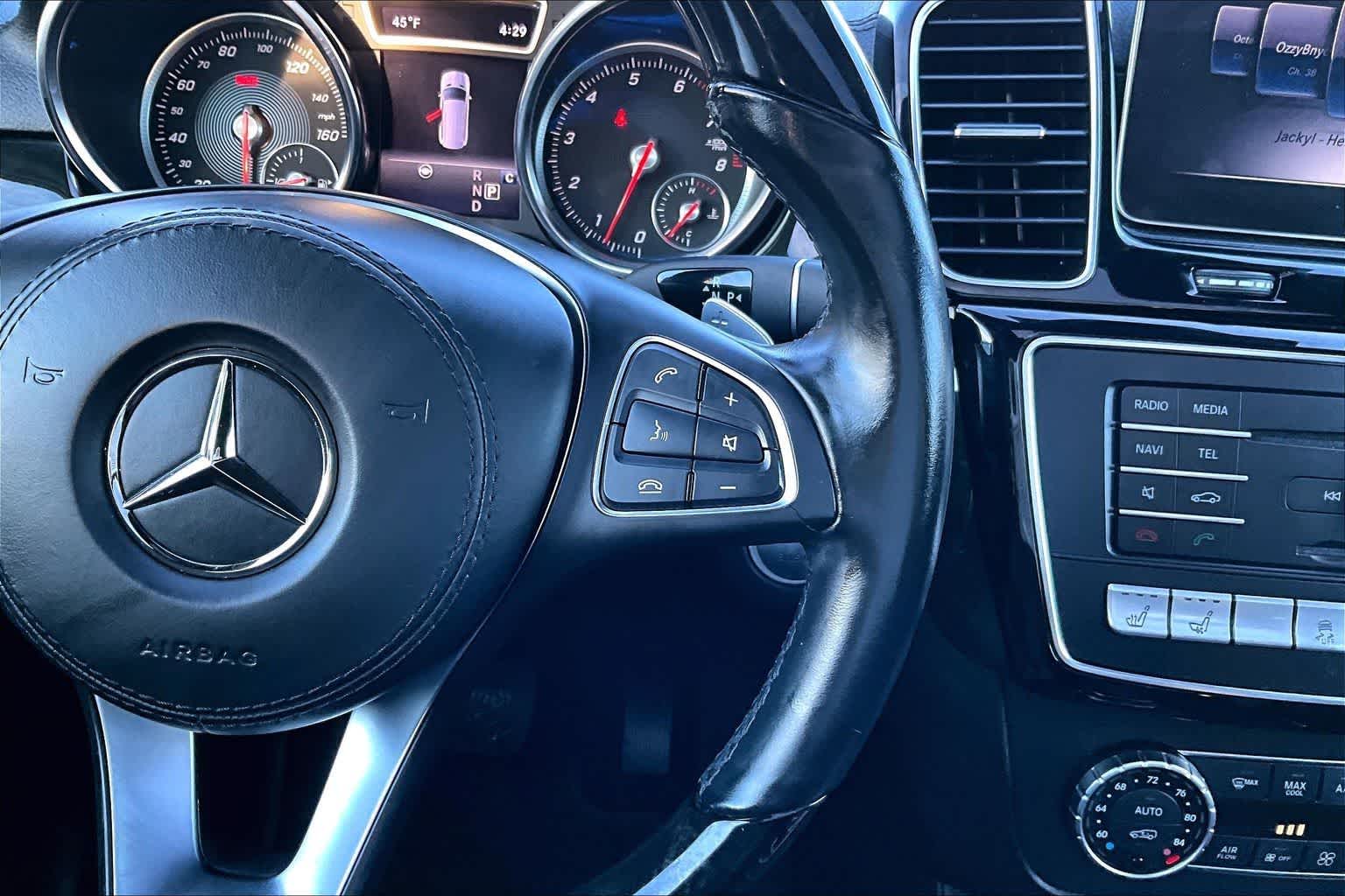 Thumbnail: 2019 Mercedes-Benz GLS - 26