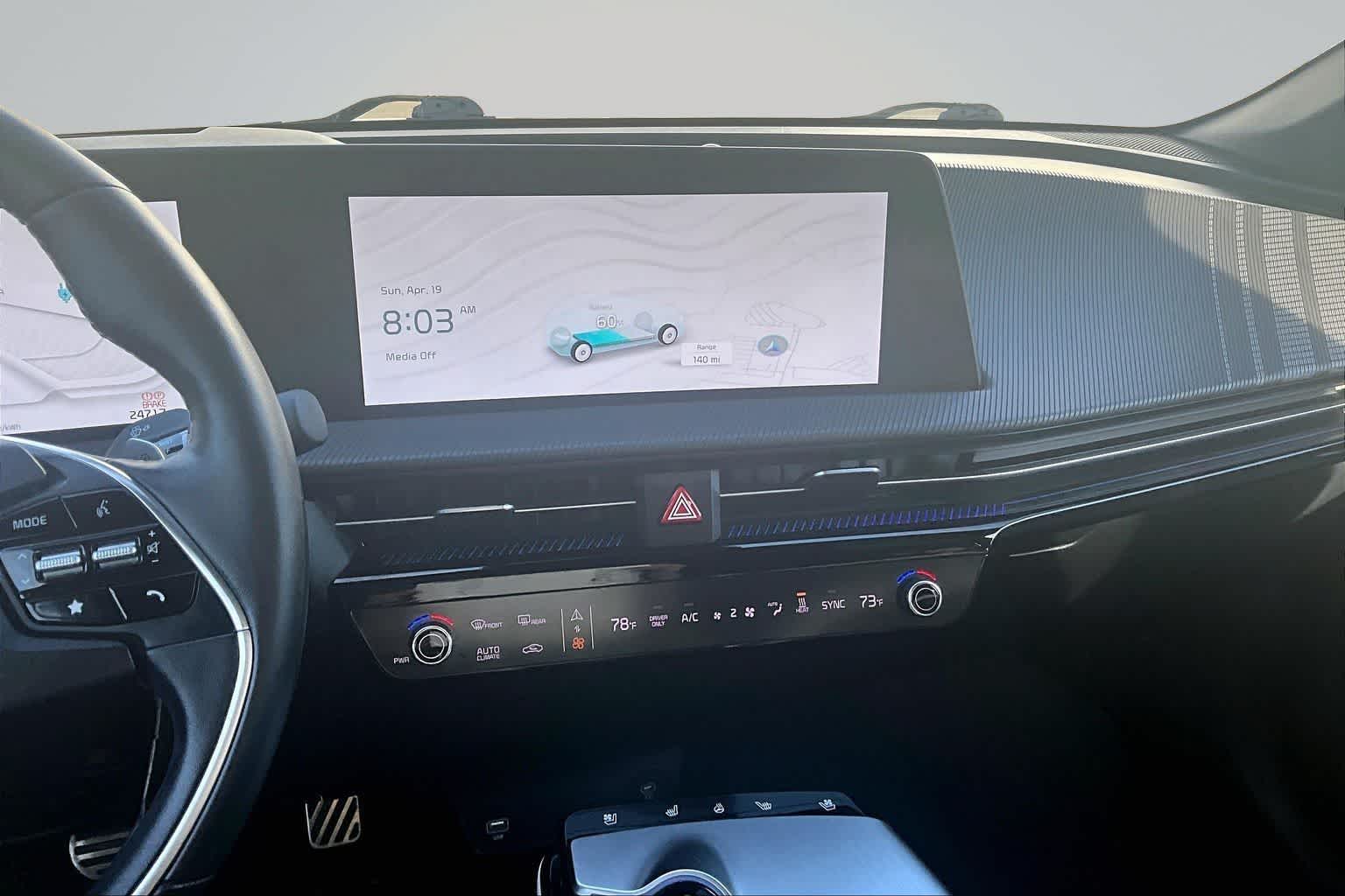 Thumbnail: 2023 Kia EV6 - 16