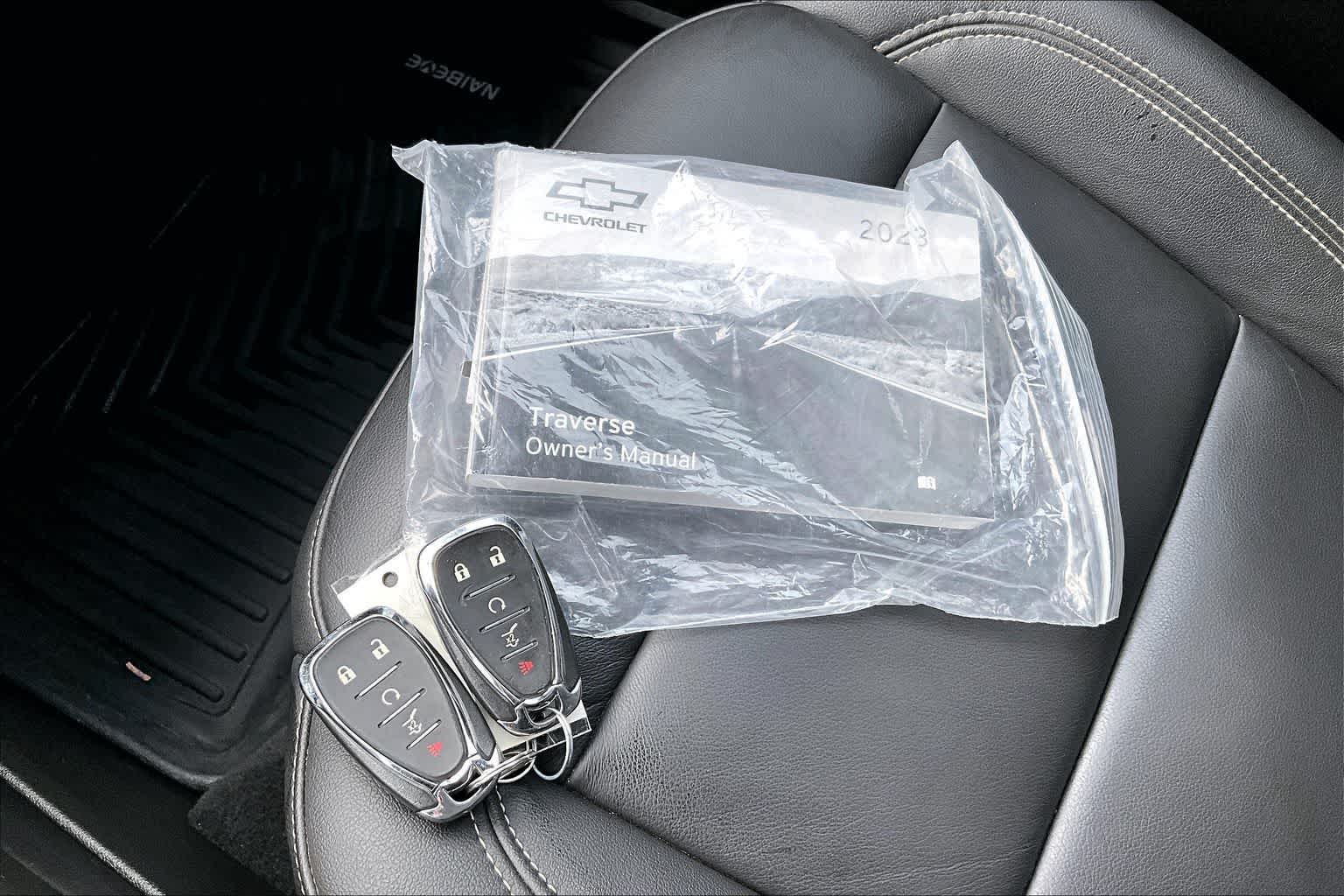 Thumbnail: 2023 Chevrolet Traverse - 20