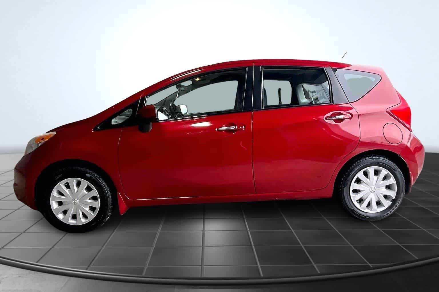 Thumbnail: 2015 Nissan Versa Note - 3