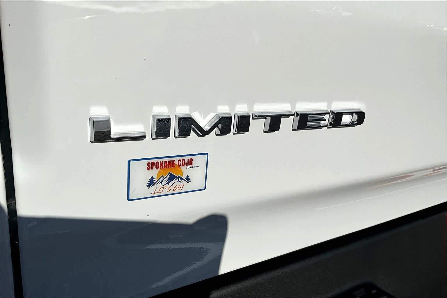 Thumbnail: 2026 RAM 1500 - 7