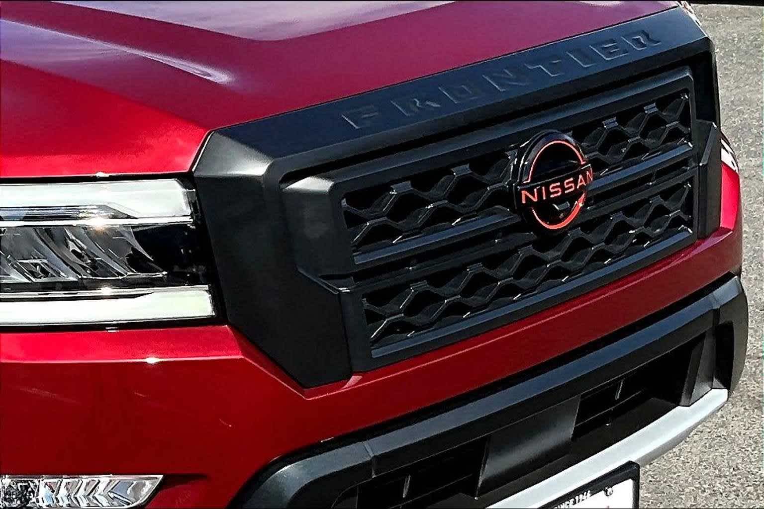 Thumbnail: 2023 Nissan Frontier - 28