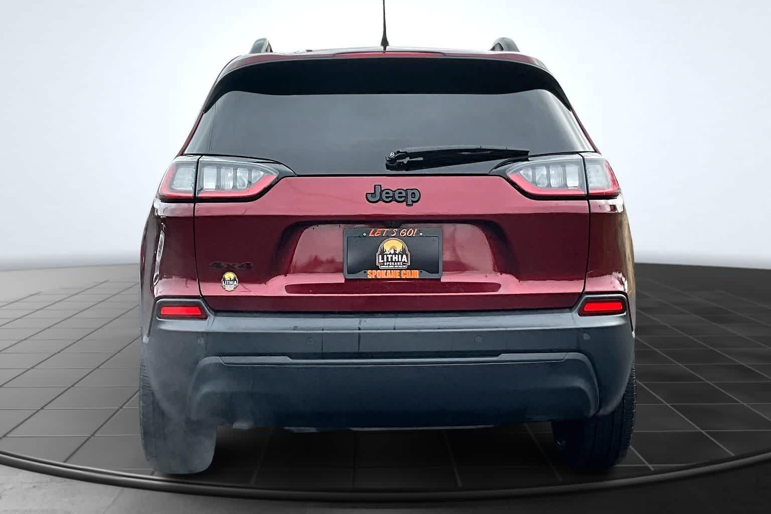 Thumbnail: 2020 Jeep Cherokee - 5