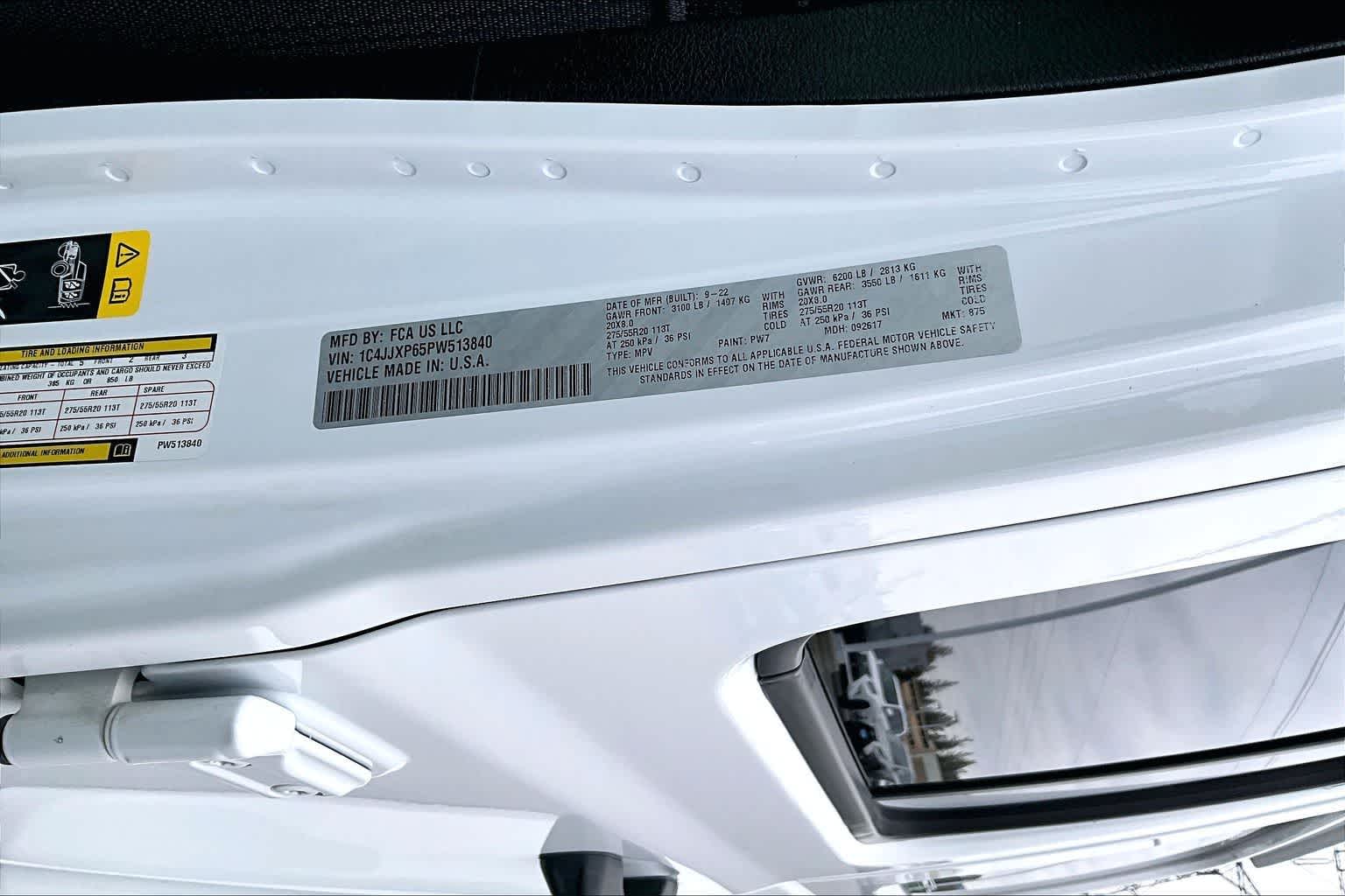 Thumbnail: 2023 Jeep Wrangler - 21