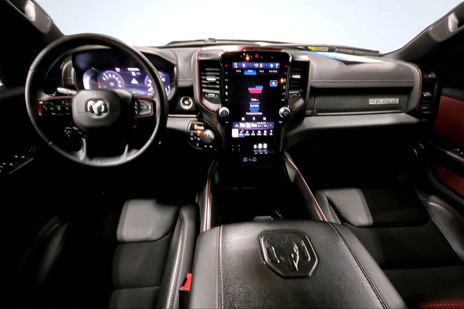 Thumbnail: 2025 RAM 1500 - 10