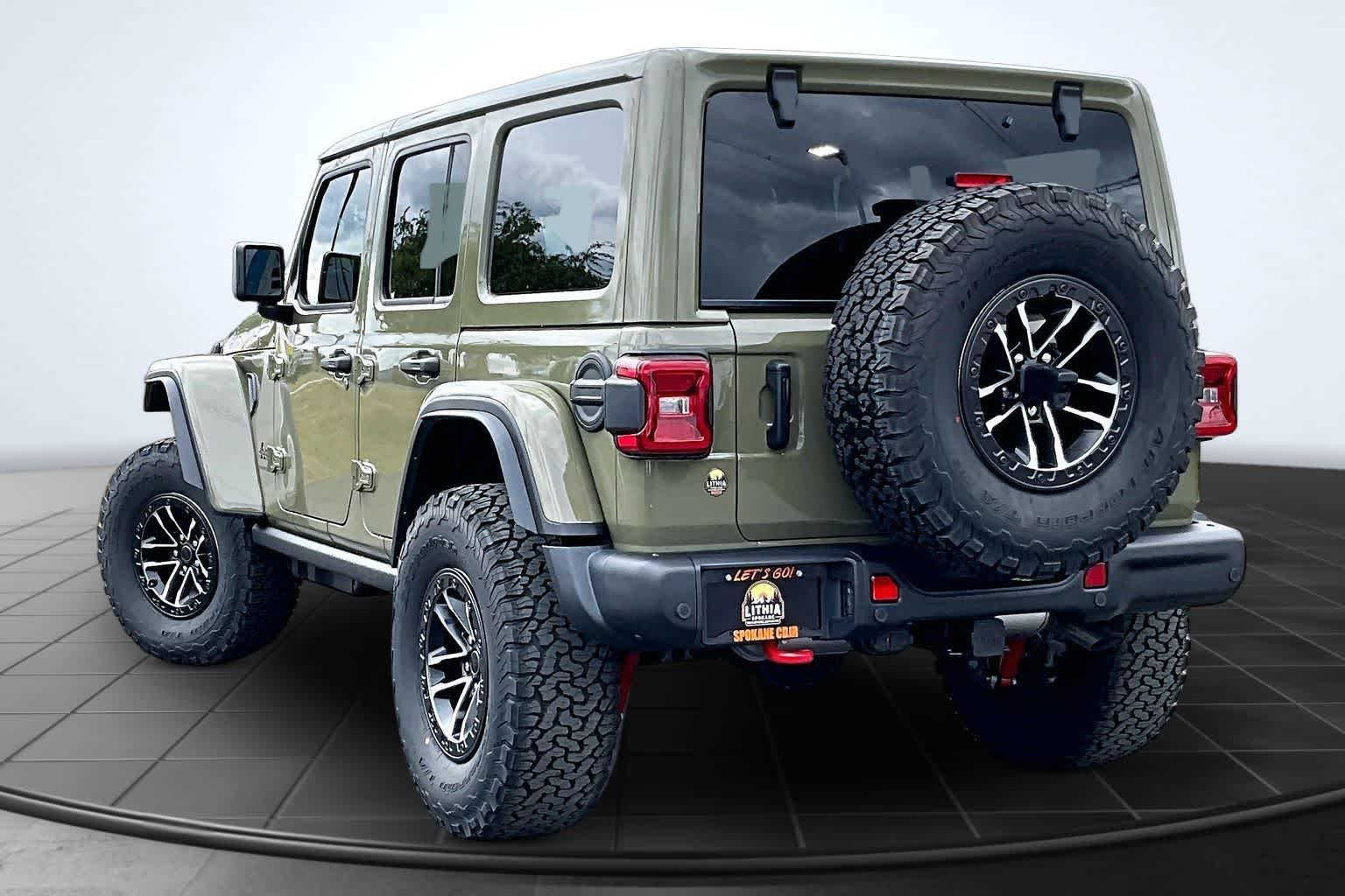Thumbnail: 2026 Jeep Wrangler - 4