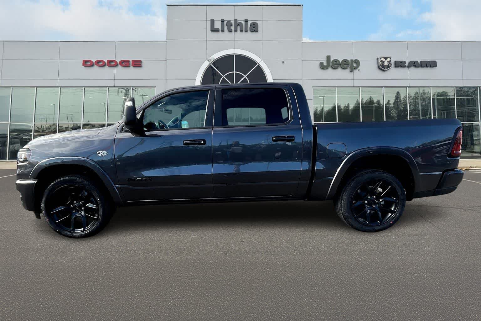 Thumbnail: 2026 RAM 1500 - 3