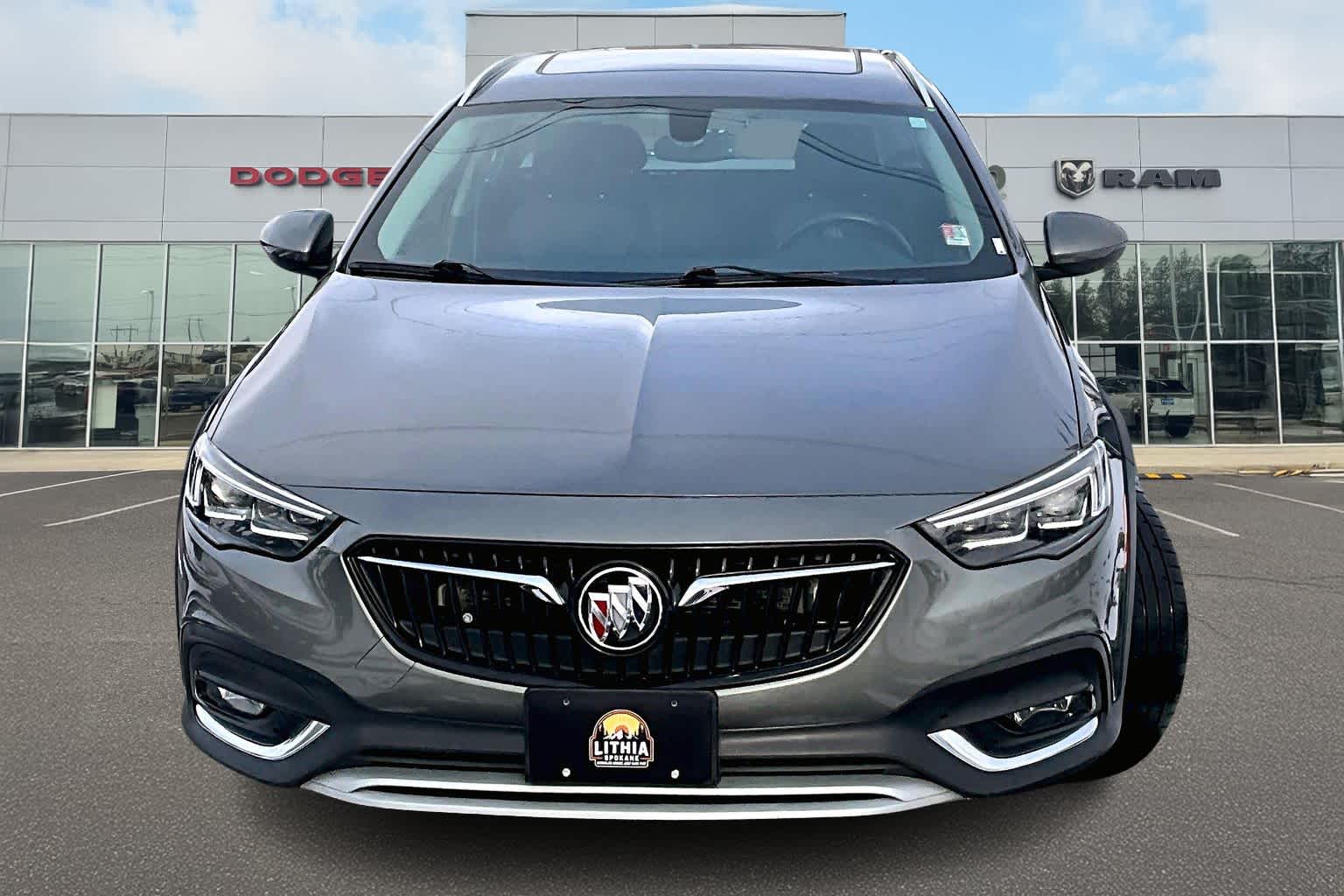 Thumbnail: 2018 Buick Regal - 6