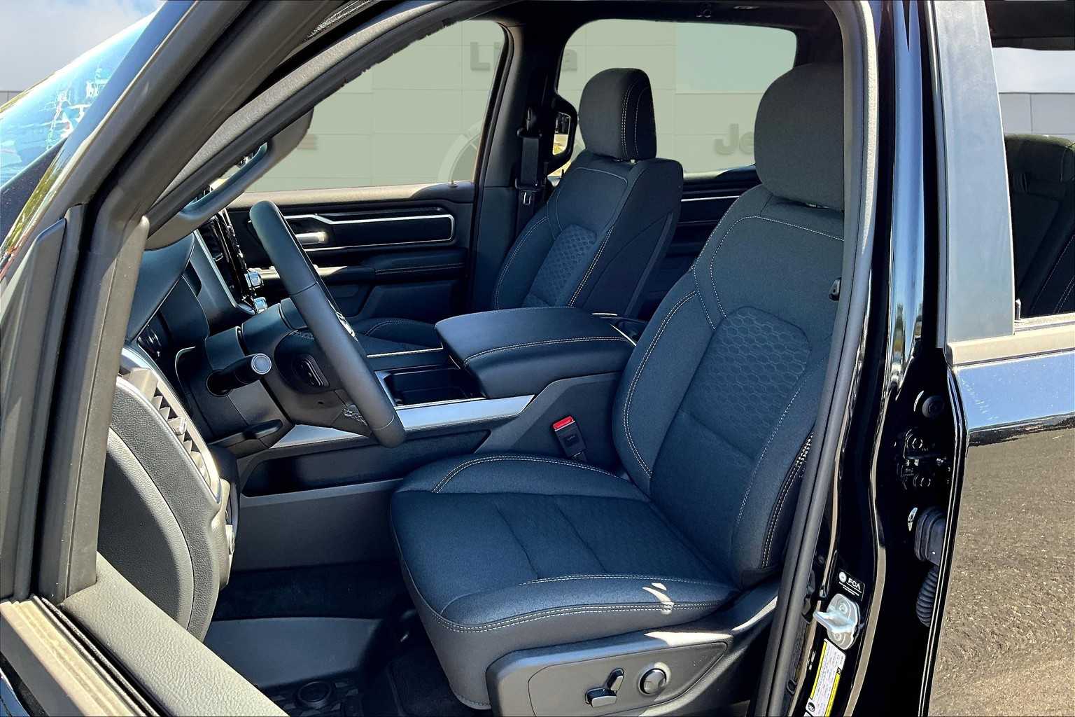 Thumbnail: 2026 RAM 1500 - 11