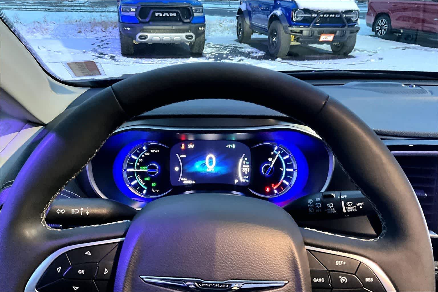 Thumbnail: 2024 Chrysler Pacifica - 18