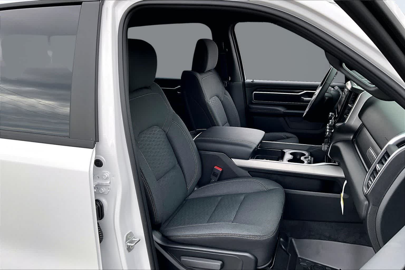 Thumbnail: 2026 RAM 1500 - 14