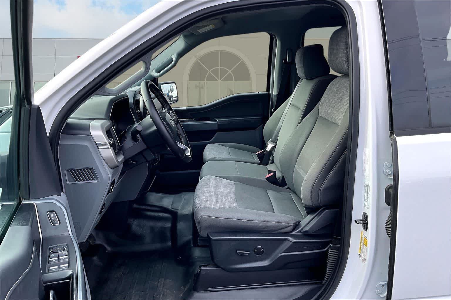 Thumbnail: 2023 Ford F-150 - 11