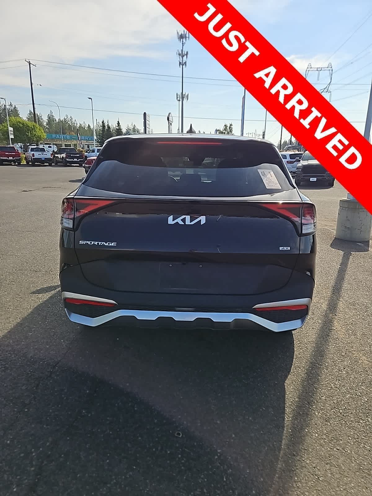 Thumbnail: 2024 Kia Sportage - 5