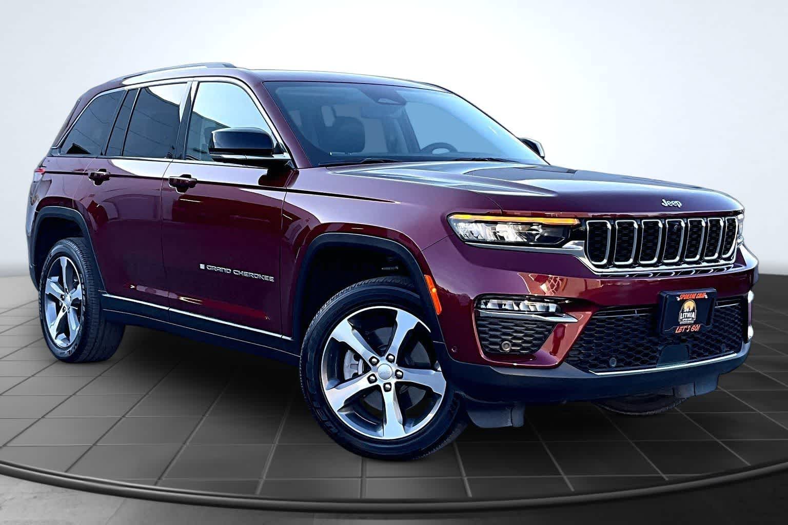 Thumbnail: 2023 Jeep Grand Cherokee - 22