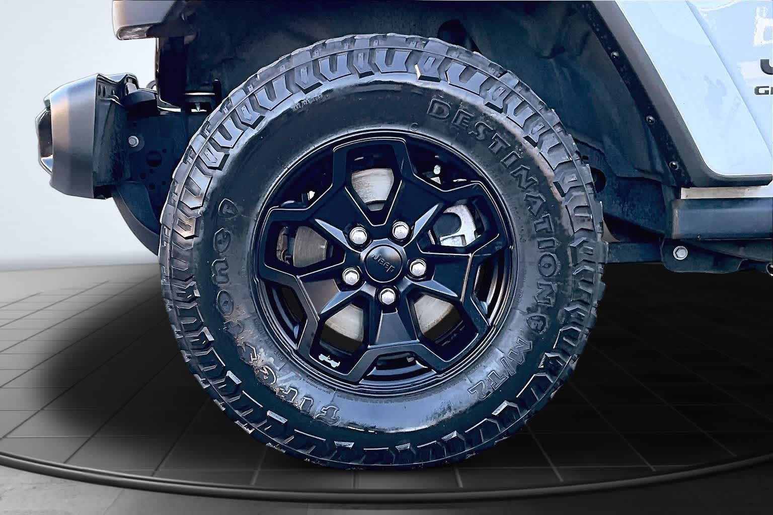 Thumbnail: 2022 Jeep Gladiator - 8