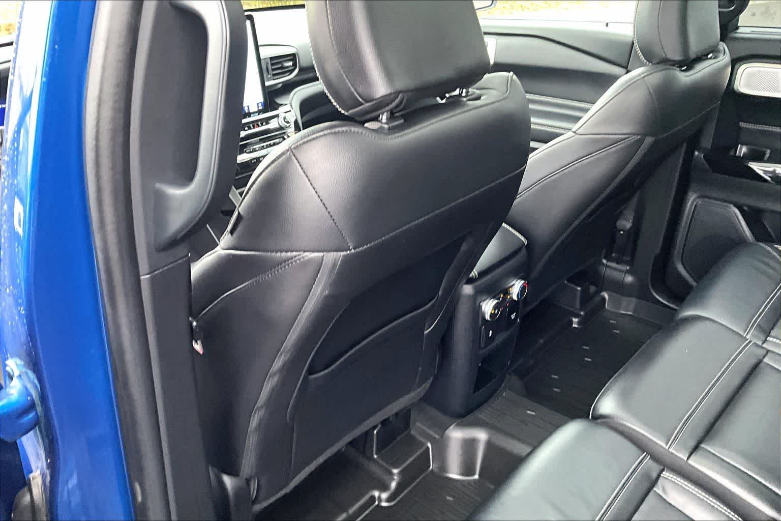 Thumbnail: 2021 Ford Explorer - 12