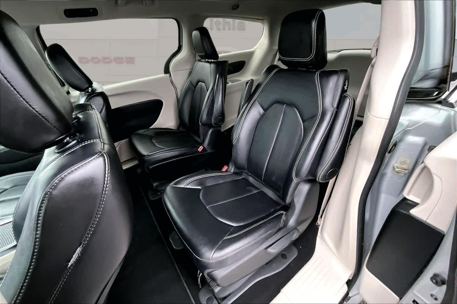 Thumbnail: 2024 Chrysler Pacifica - 14