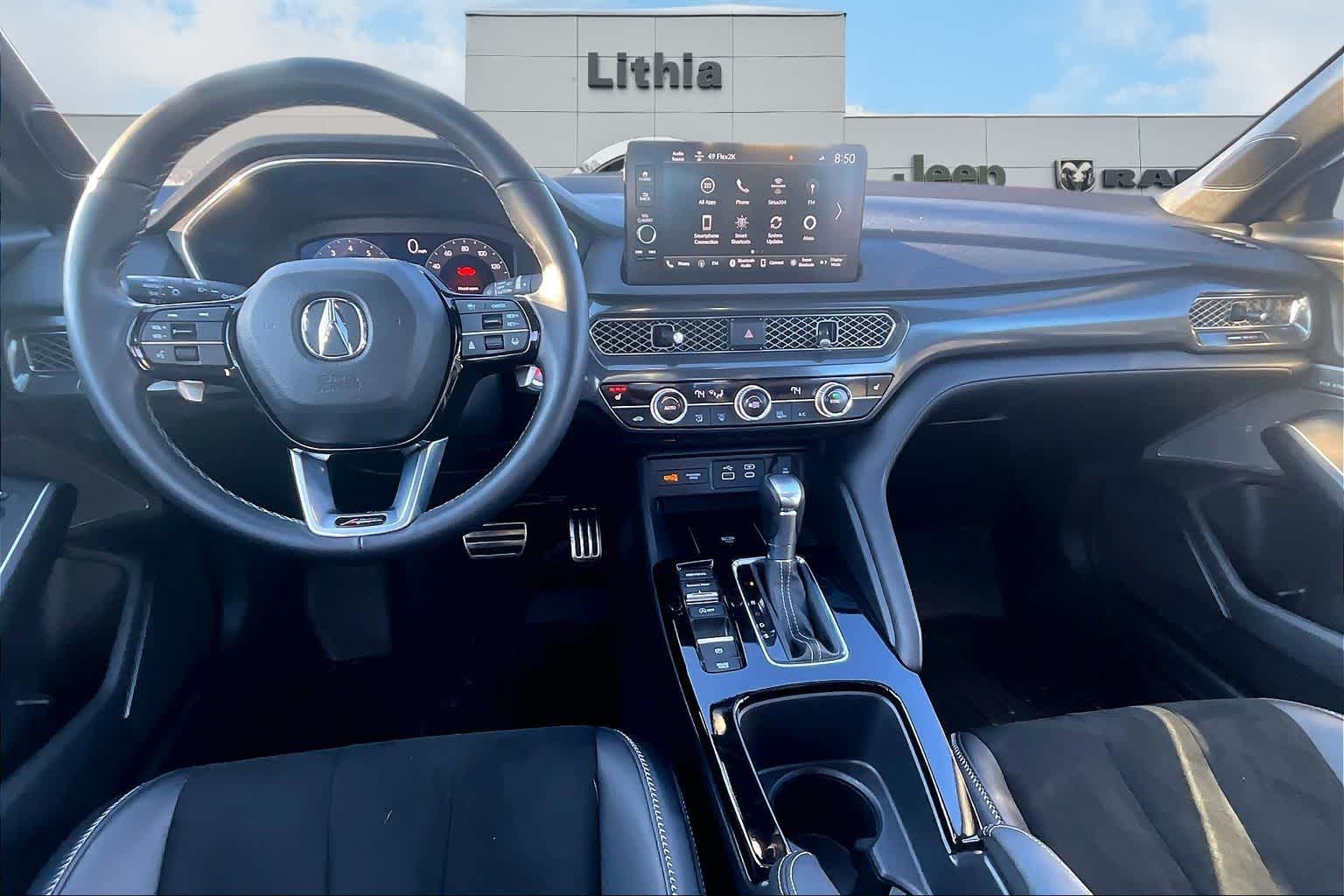 Thumbnail: 2024 Acura Integra - 10