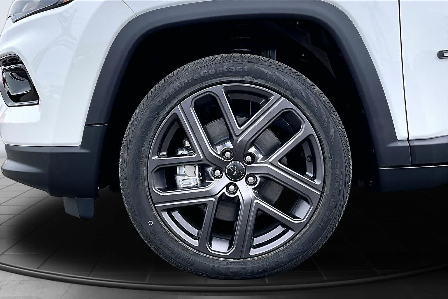 Thumbnail: 2026 Jeep Compass - 8