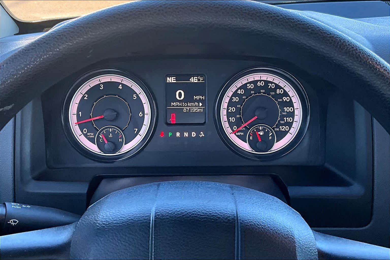 Thumbnail: 2019 RAM 1500 Classic - 18