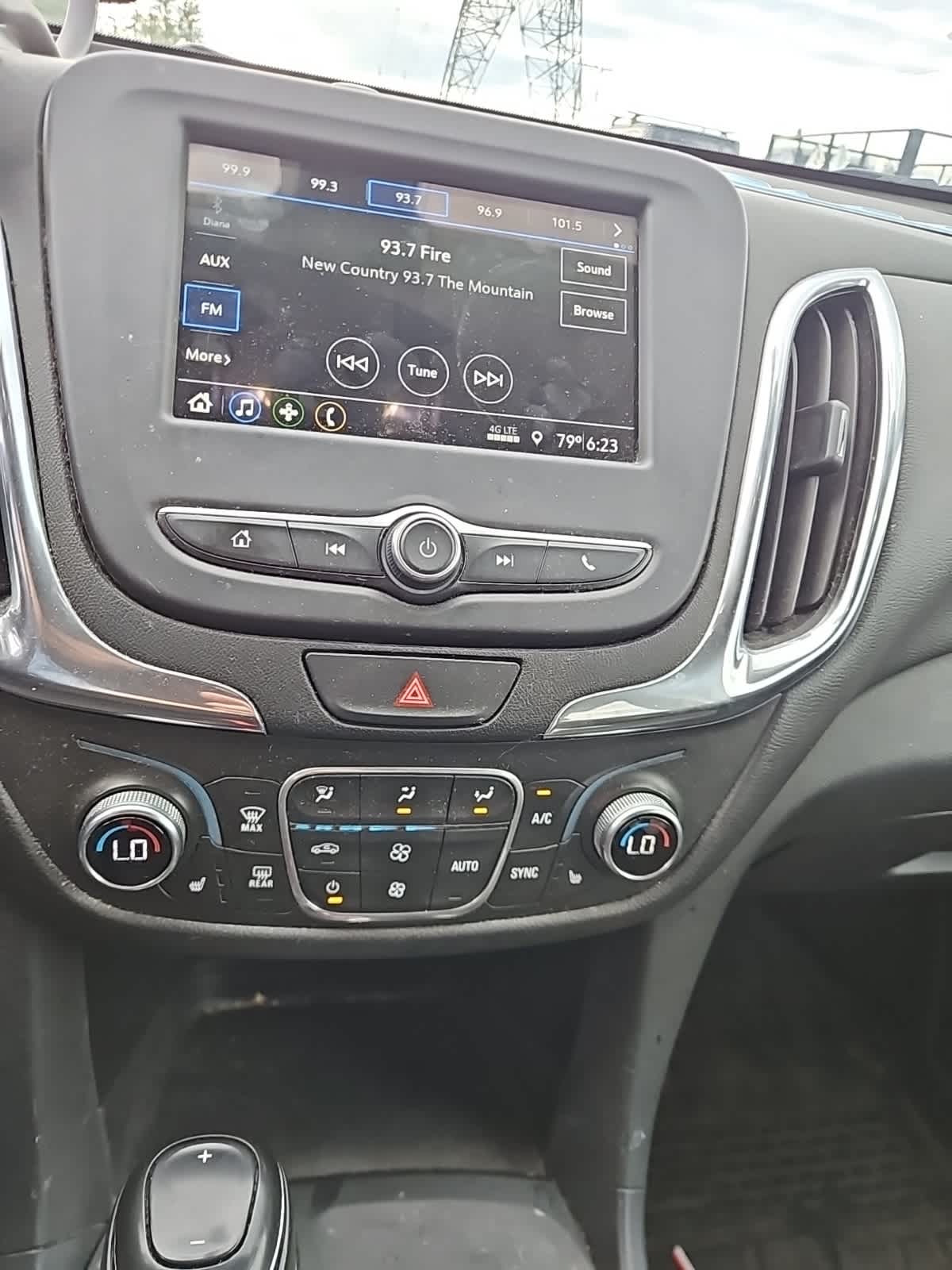 Thumbnail: 2019 Chevrolet Equinox - 9