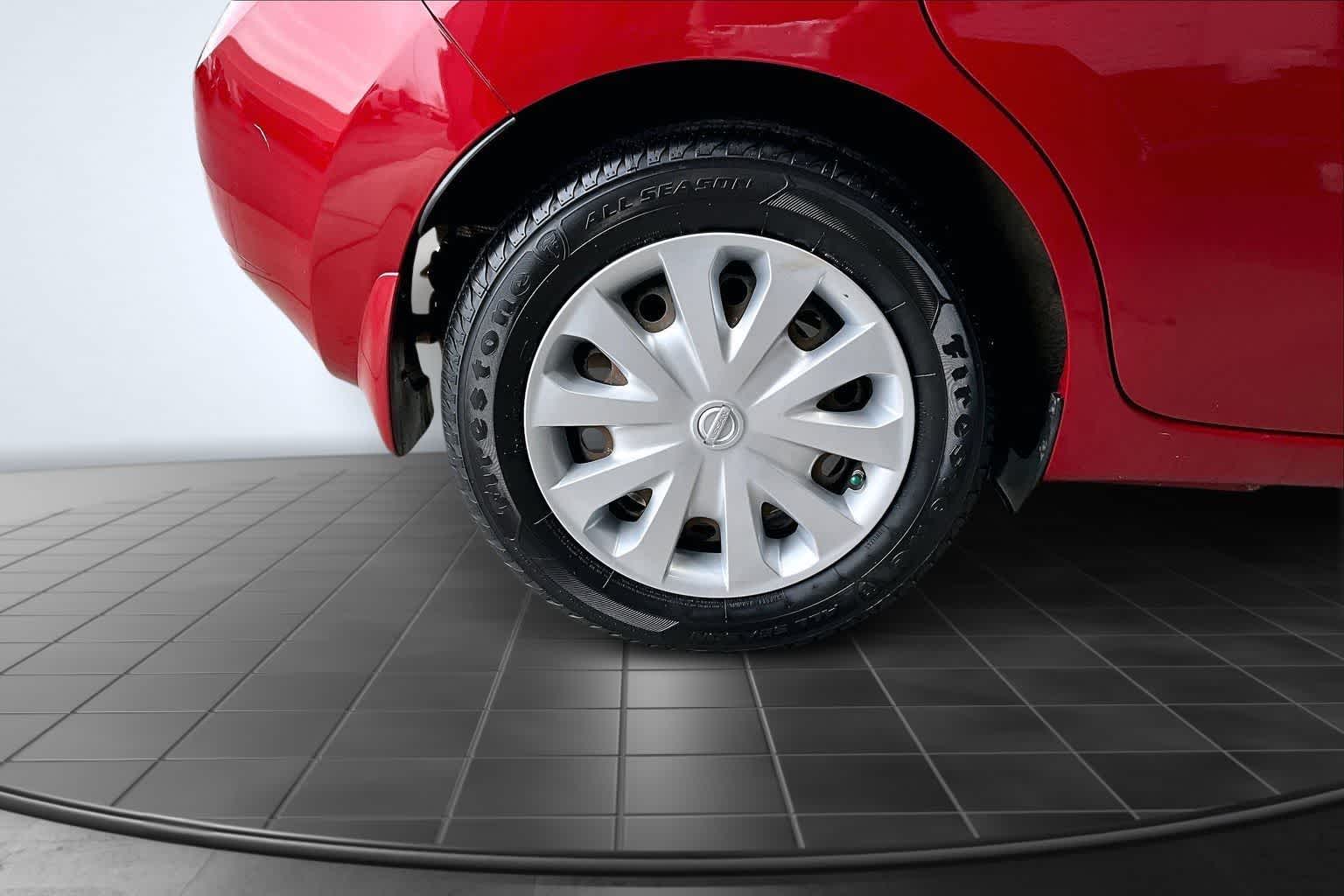 Thumbnail: 2015 Nissan Versa Note - 35