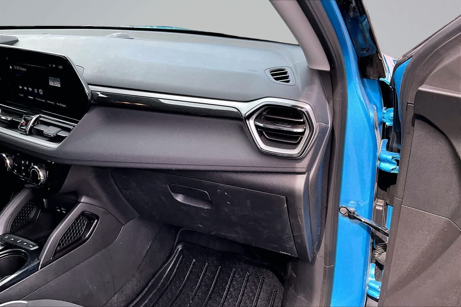 Thumbnail: 2026 Chevrolet TrailBlazer - 24