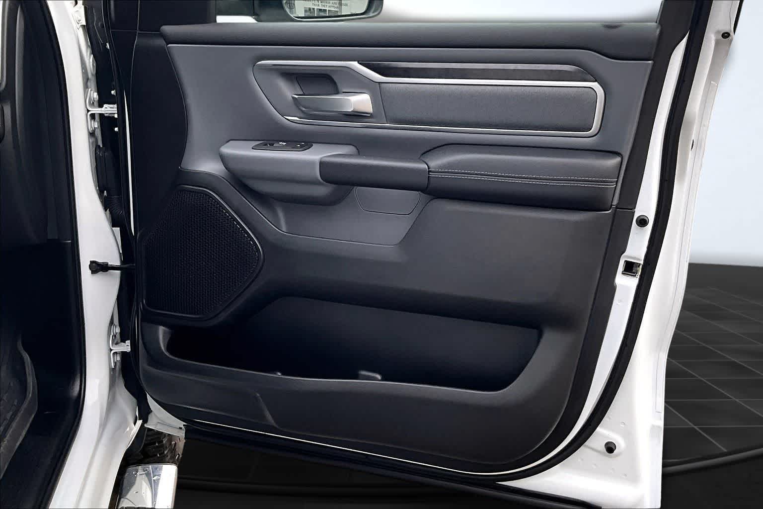 Thumbnail: 2022 RAM 1500 - 29