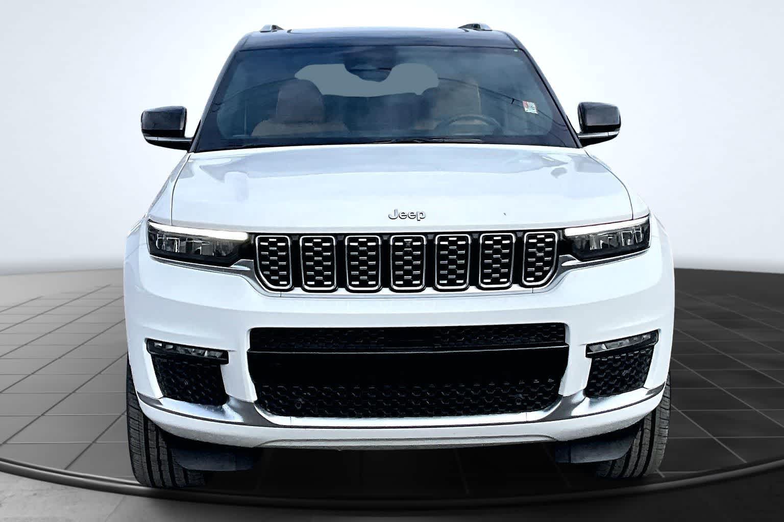 Thumbnail: 2024 Jeep Grand Cherokee L - 6