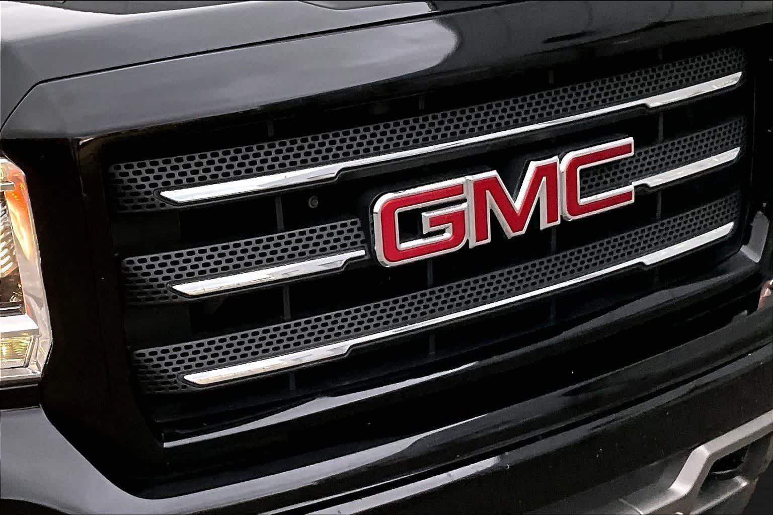 Thumbnail: 2015 GMC Sierra 1500 - 33
