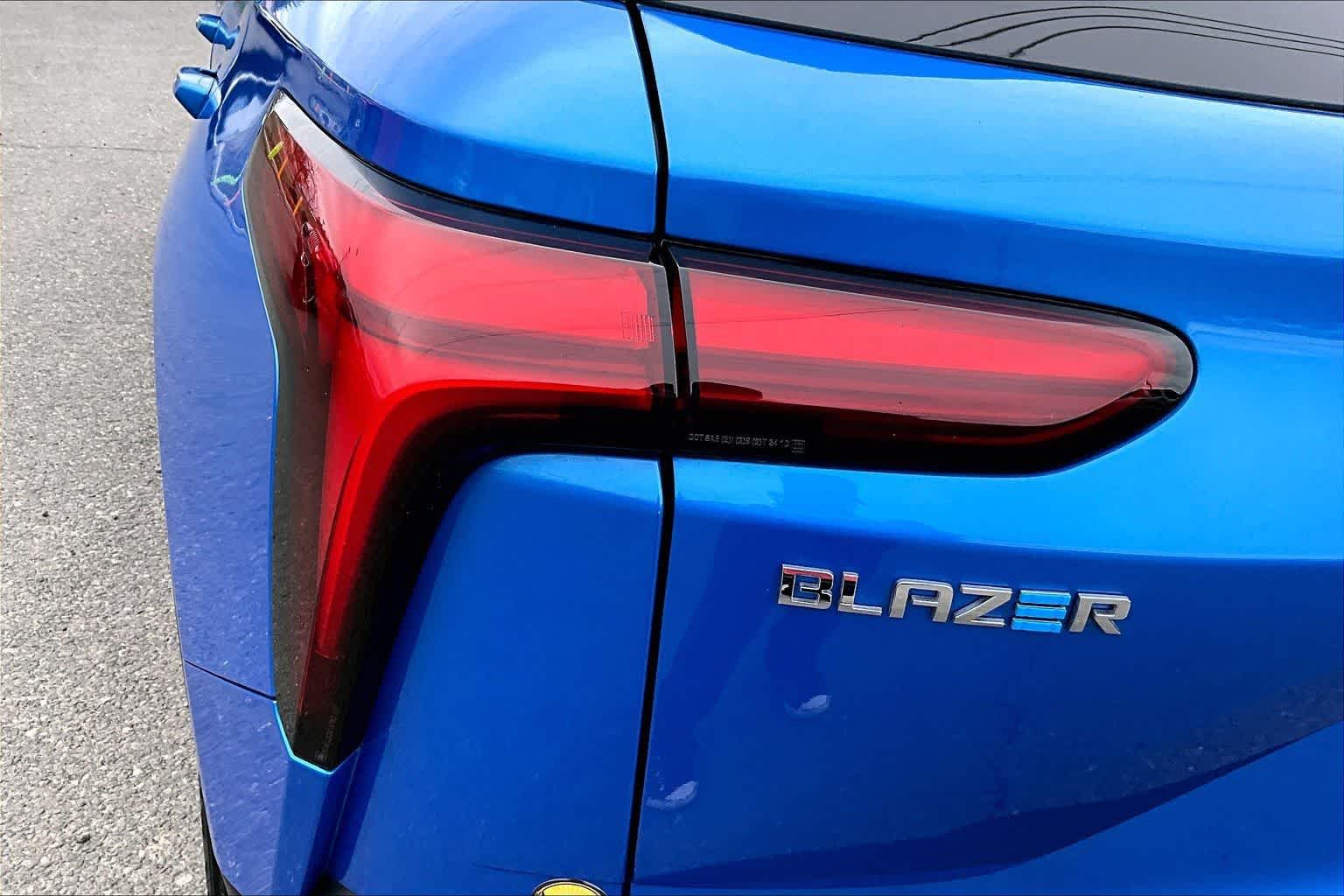 Thumbnail: 2024 Chevrolet Blazer EV - 32