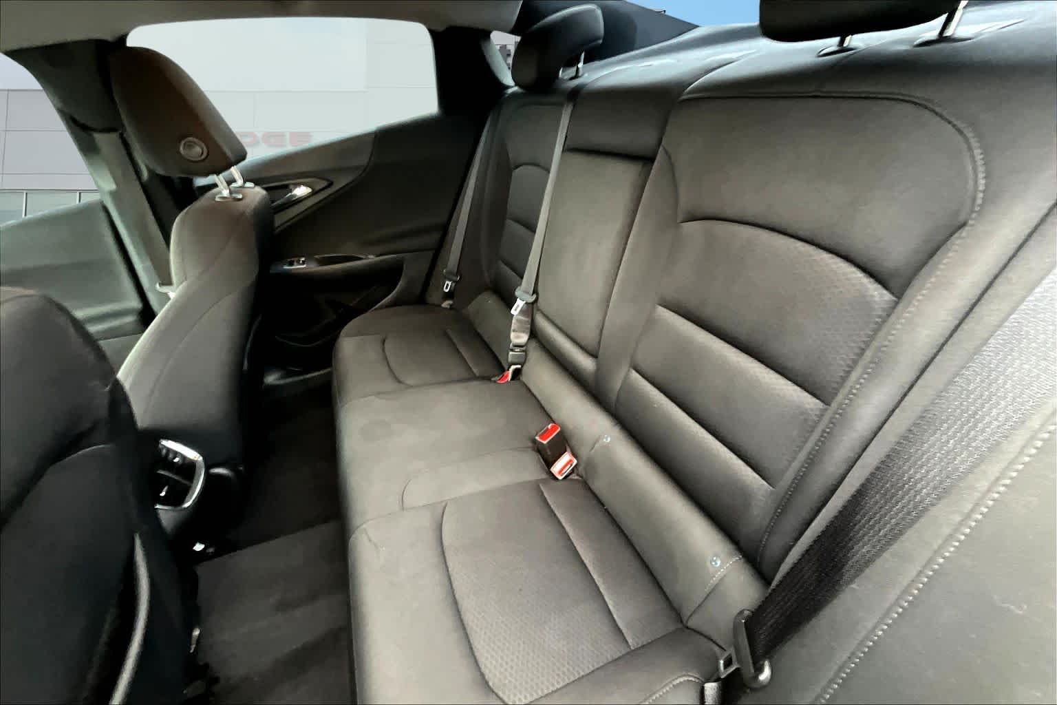 Thumbnail: 2018 Chevrolet Malibu - 13