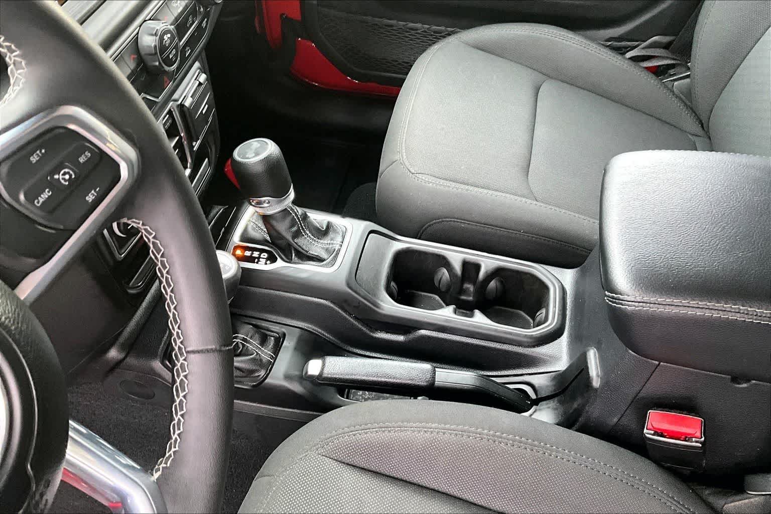 Thumbnail: 2023 Jeep Wrangler - 17