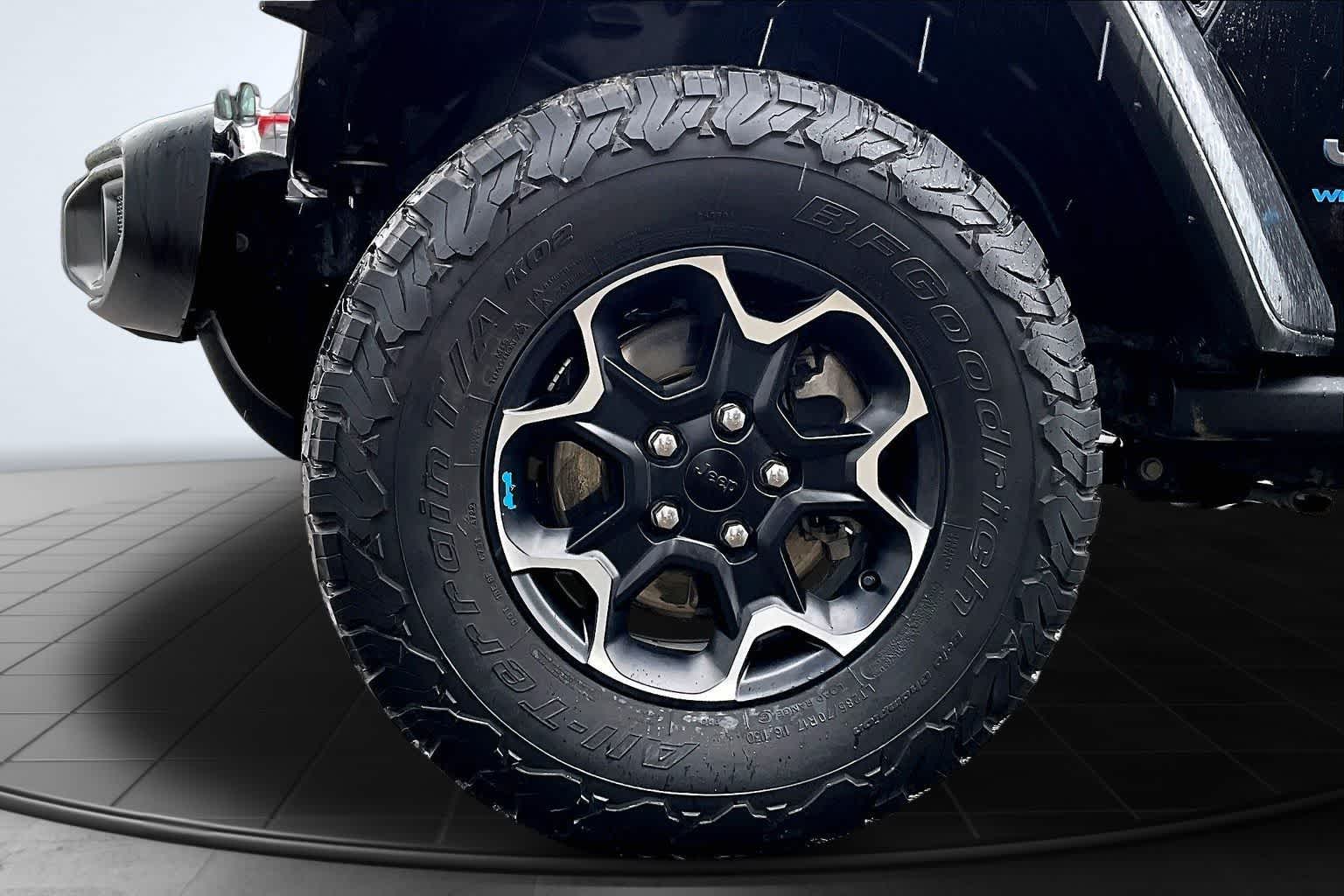 Thumbnail: 2023 Jeep Wrangler - 8