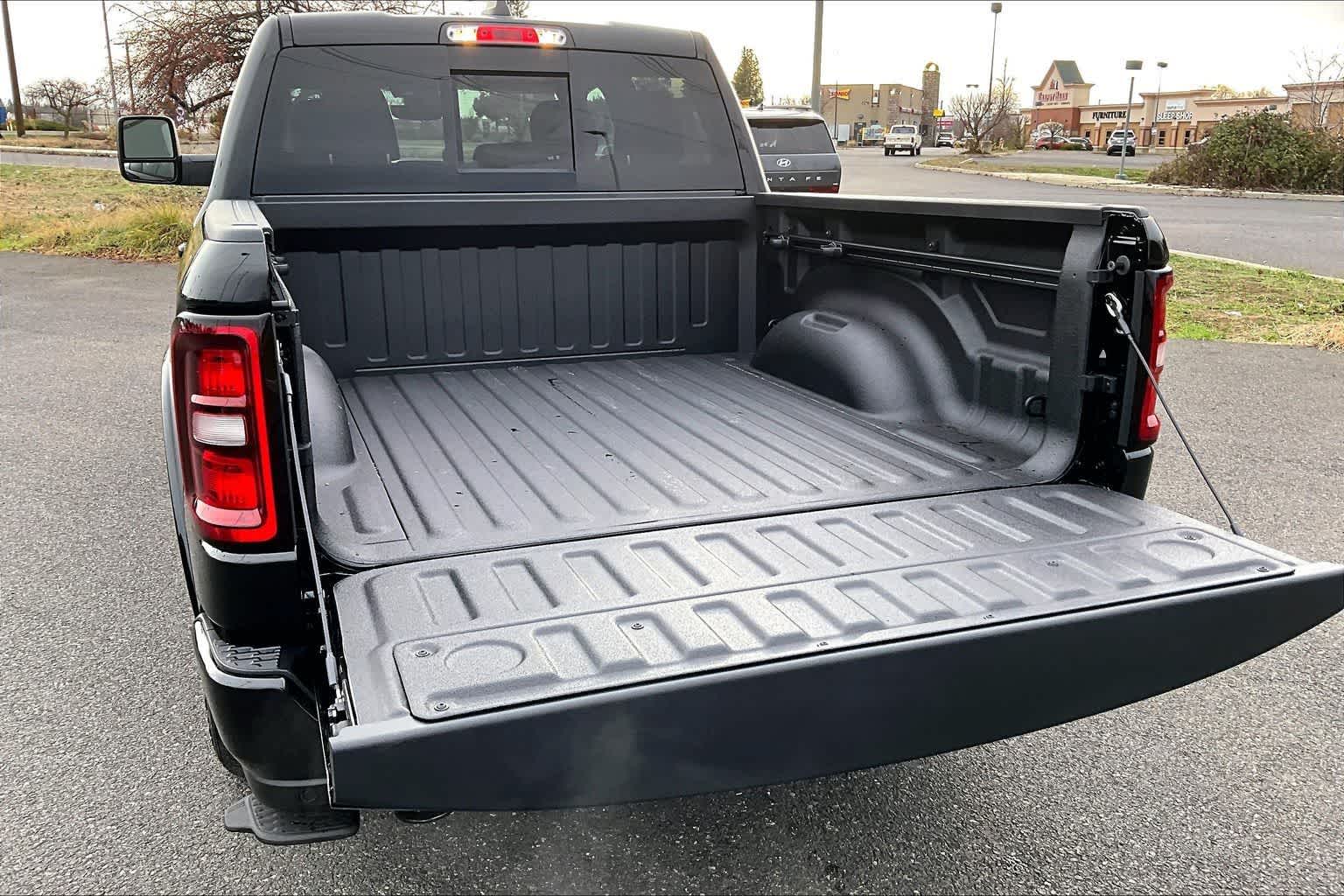 Thumbnail: 2026 RAM 1500 - 19