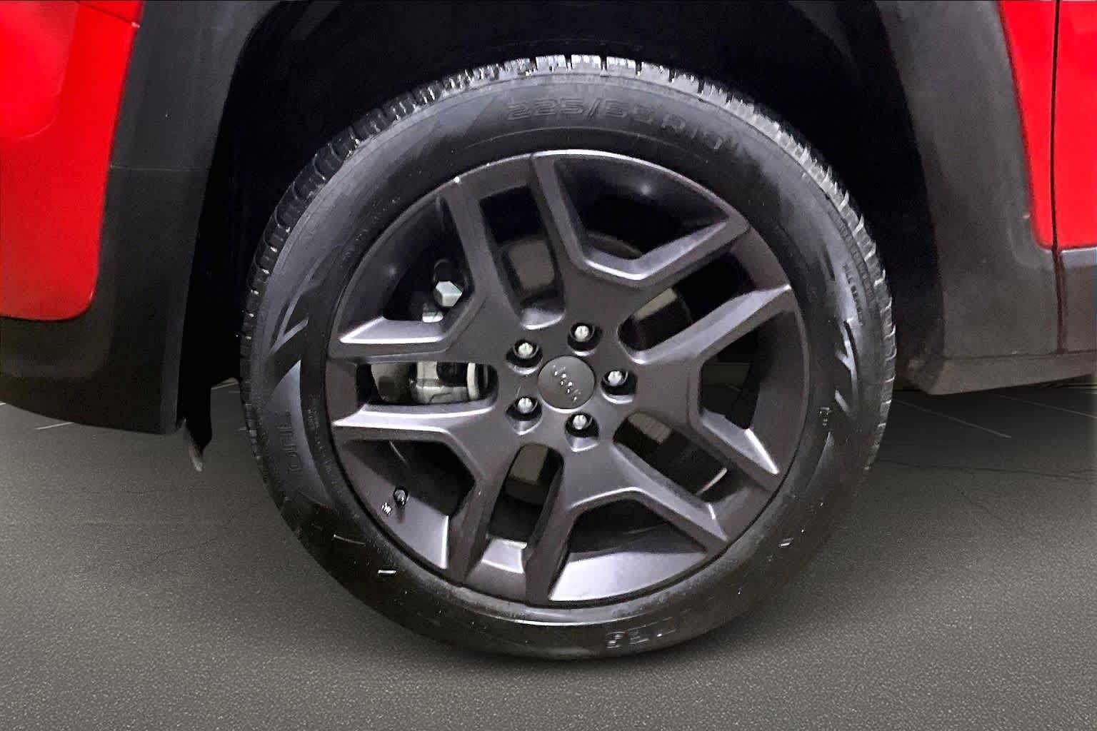 Thumbnail: 2022 Jeep Renegade - 8