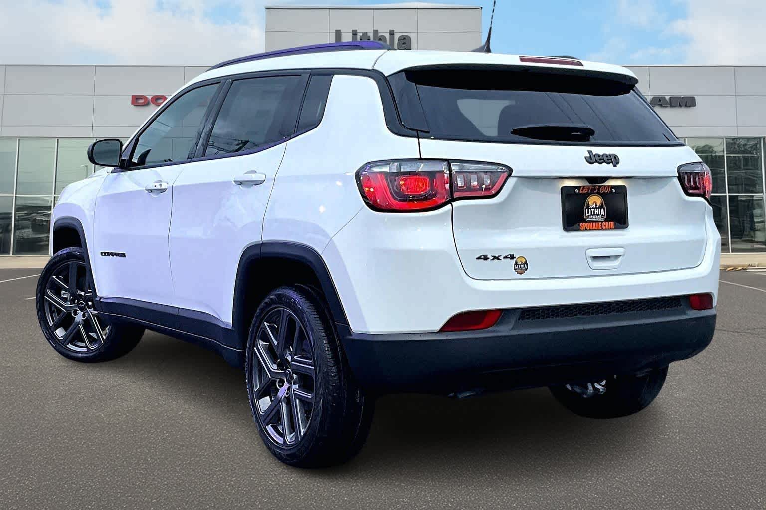 Thumbnail: 2026 Jeep Compass - 4