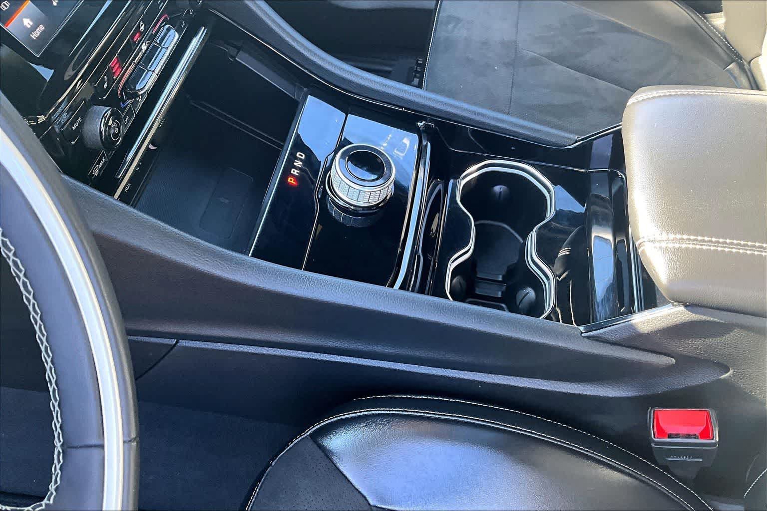 Thumbnail: 2023 Jeep Grand Cherokee - 17