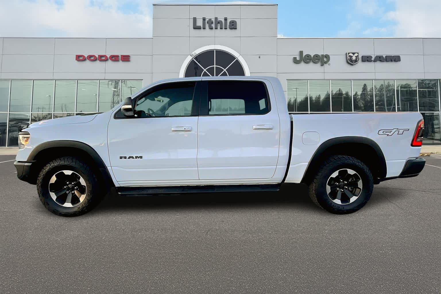 Thumbnail: 2022 RAM 1500 - 3