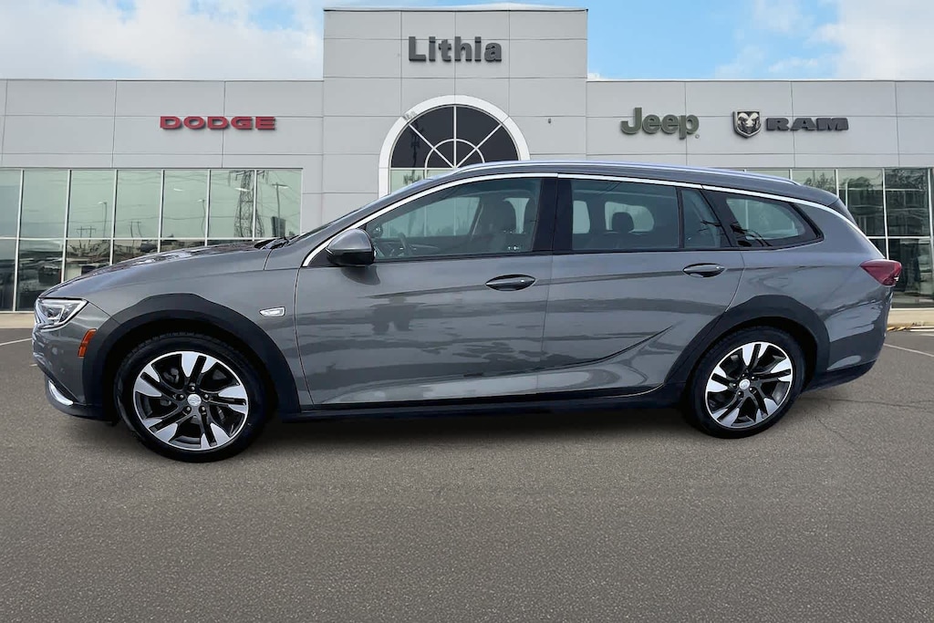 Used 2018 Buick Regal Tourx Preferred Wagon