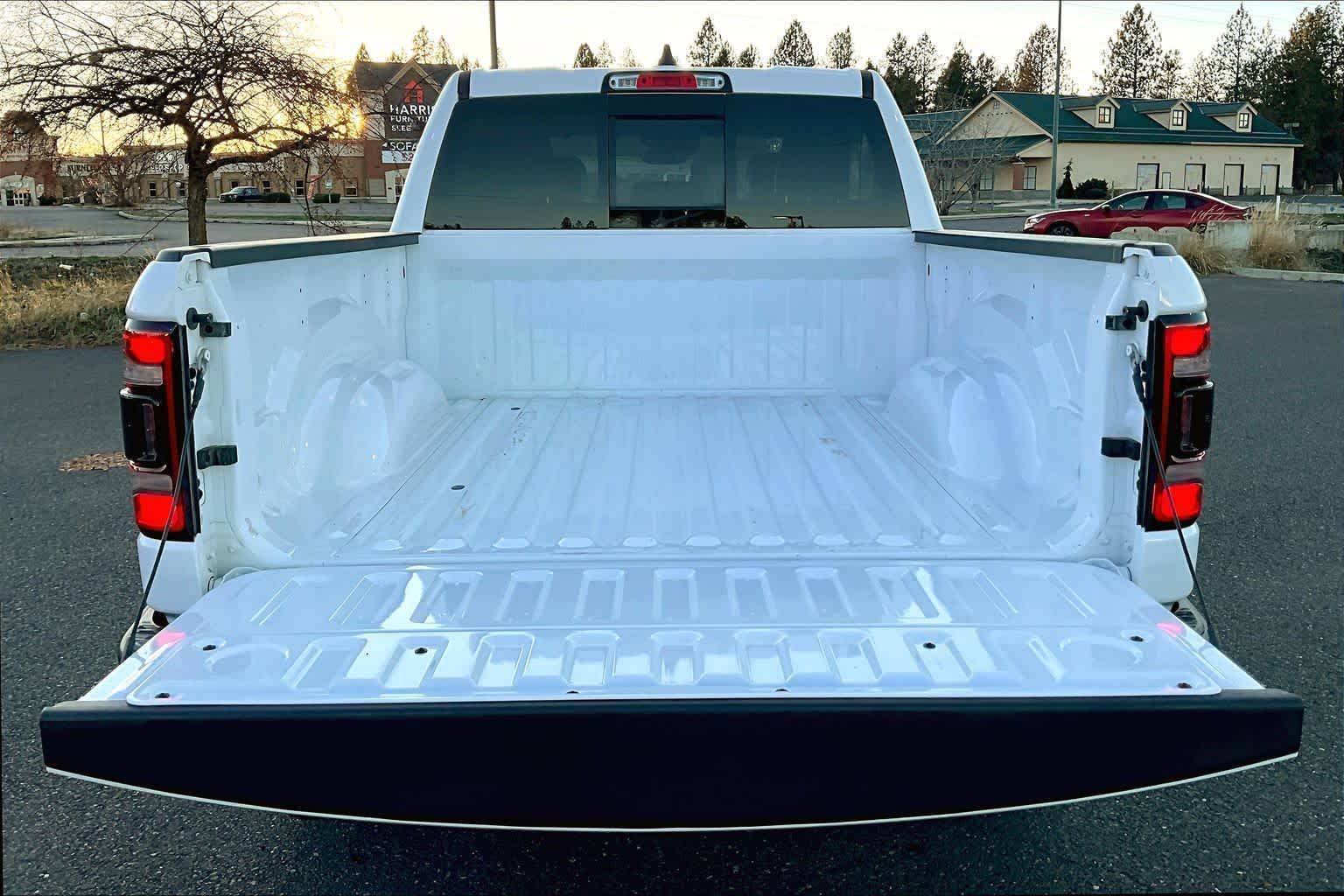 Thumbnail: 2022 RAM 1500 - 19