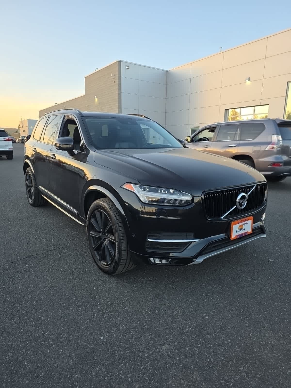 2019 Volvo XC90 T6 Inscription photo 2