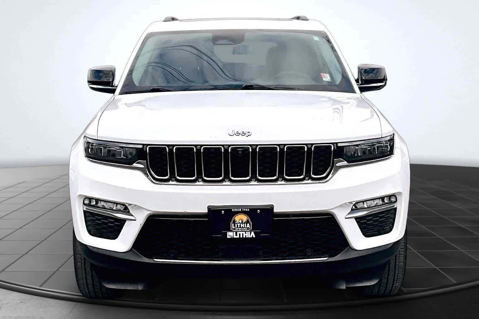 Thumbnail: 2023 Jeep Grand Cherokee - 6