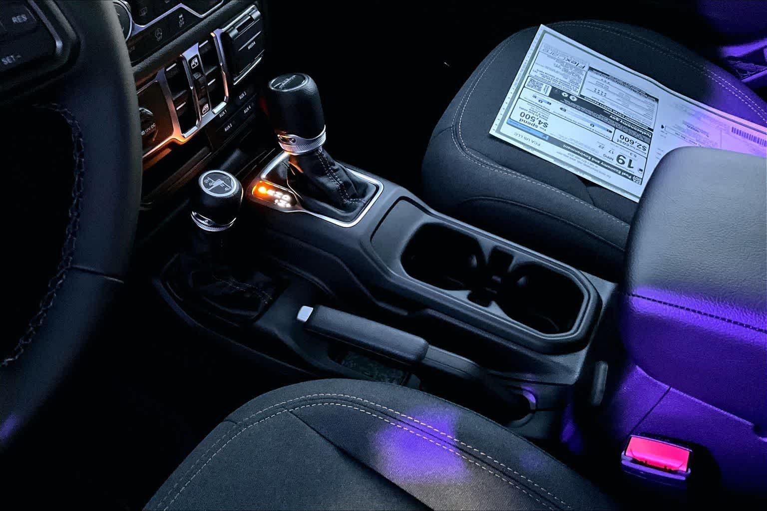 Thumbnail: 2026 Jeep Gladiator - 17