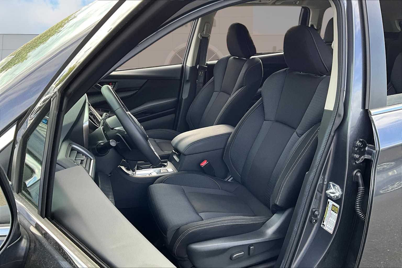 2024 Subaru Ascent Premium 10