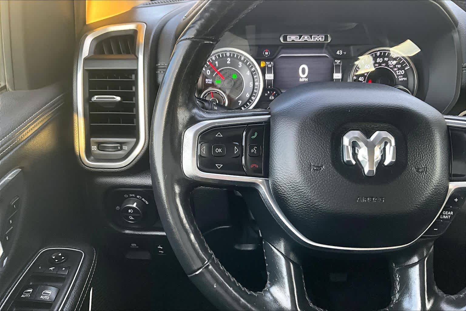 Thumbnail: 2019 RAM 1500 - 25