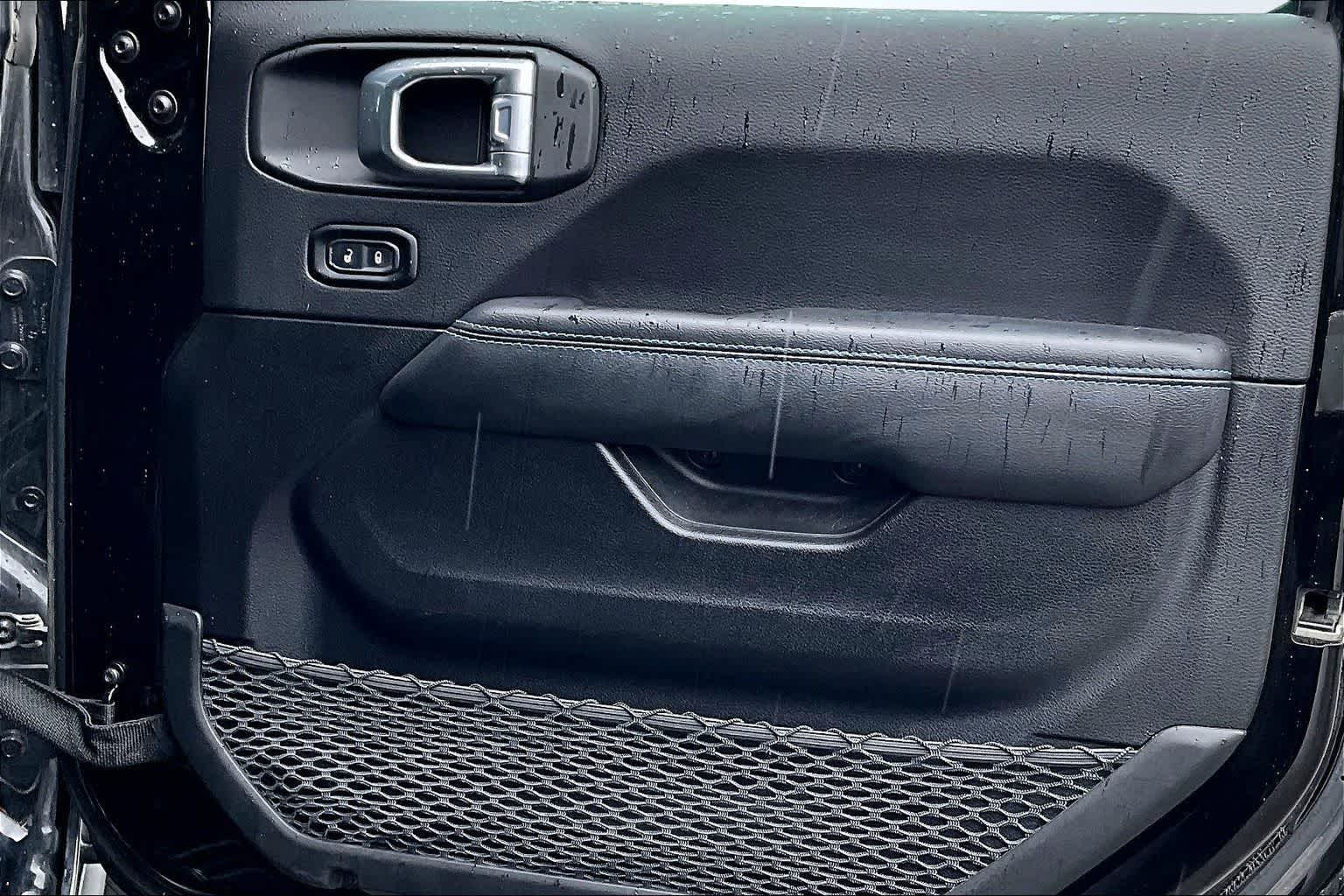 Thumbnail: 2023 Jeep Wrangler - 29